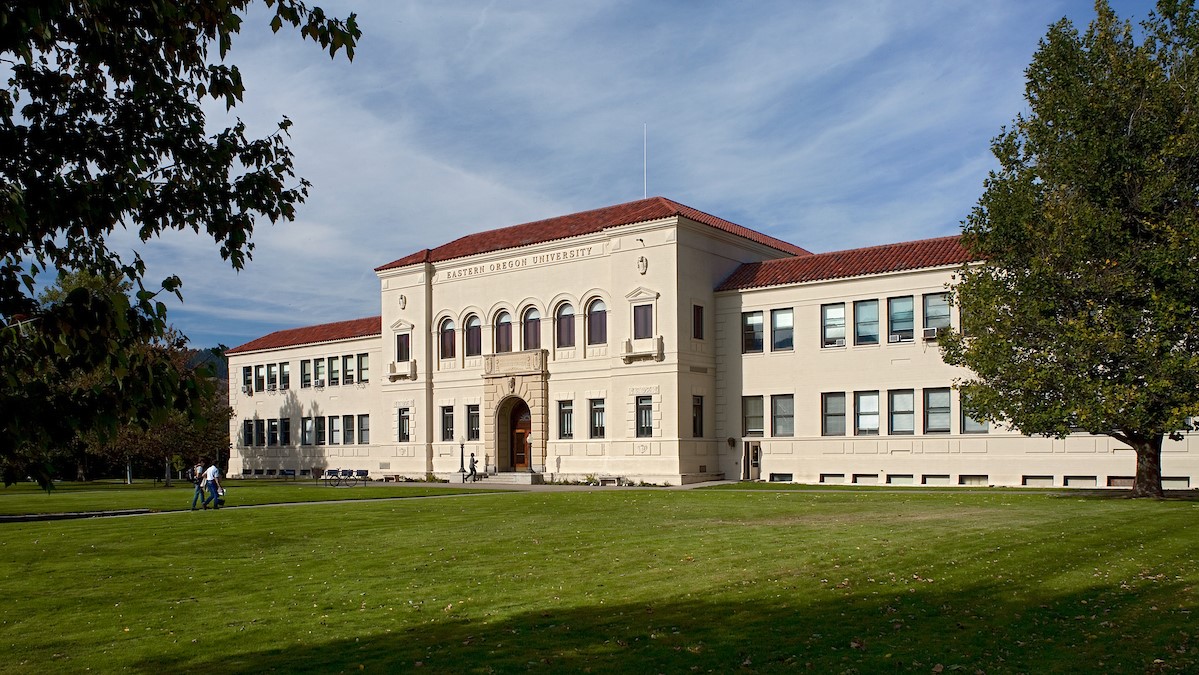 Inlow Hall